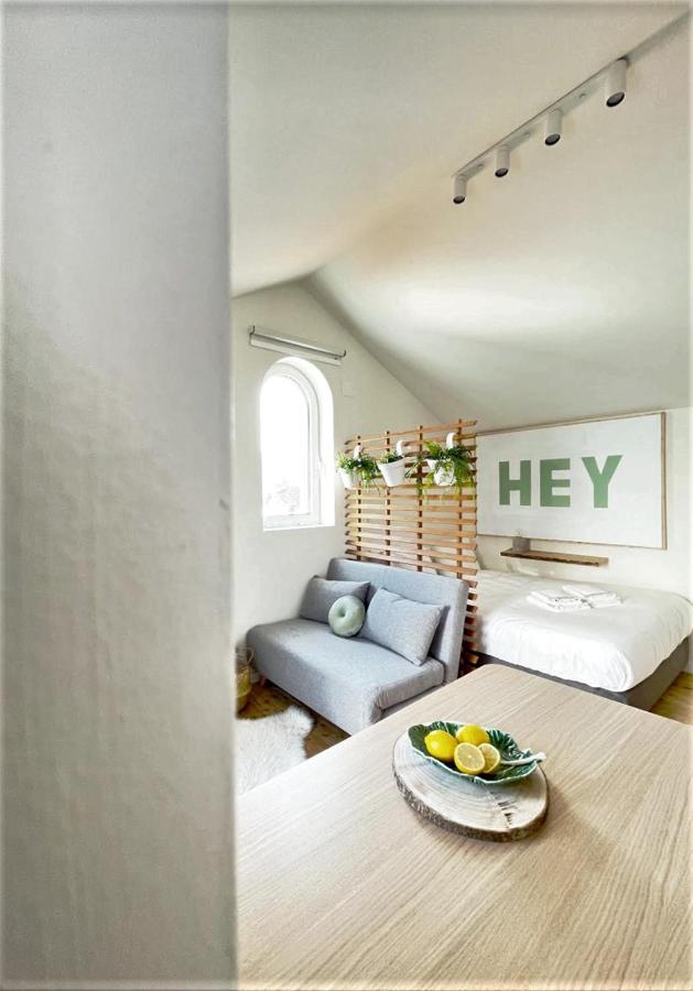 Hey Studio - Free Parking And Smart Tv Авейру Экстерьер фото
